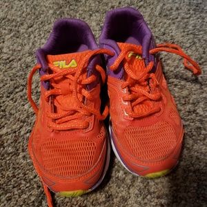 Little girls sz 13 tennis shoes